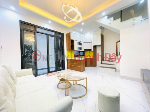 House for sale 35m2 in Me Tri, Nam Tu Liem District, Hanoi, Price 6 billion xxx _0