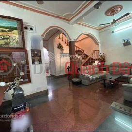 BEAUTIFUL HOUSE - OWNER FOR URGENT SALE OF A 4-STORY HOUSE on Nguyen Hue Street, Ward 5, Tuy Hoa, Phu Yen _0