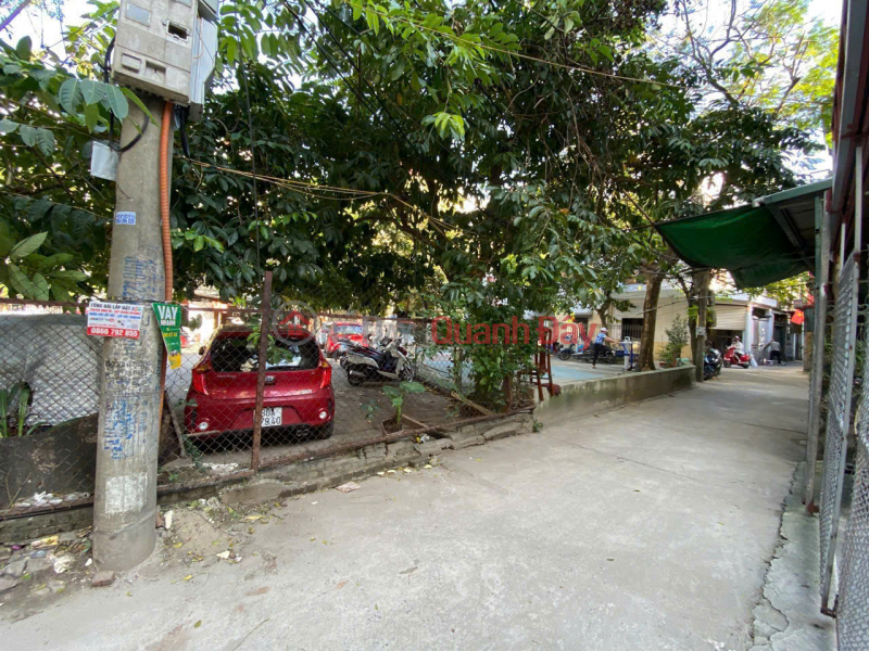 FOR SALE: PRIME LAND PLOT IN THE CENTER OF BO DE, CORNER LOT, CAR ACCESS - 101M2, PRICE 28.6 BILLION VND. LONG BIEN - HANOI. Sales Listings