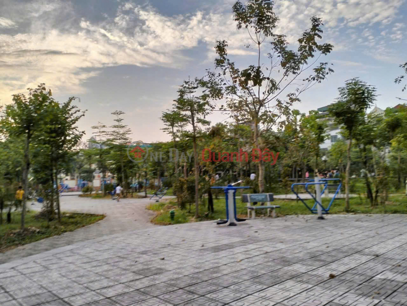 BÁN LÔ ĐẤT DỊCH VỤ KIẾN HƯNG, HÀ ĐÔNG - LÔ DUY NHẤT CÒN SÓT LẠI Việt Nam, Bán đ 13,5 tỷ