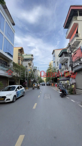 | Please Select | Residential, Sales Listings, đ 6.3 Billion