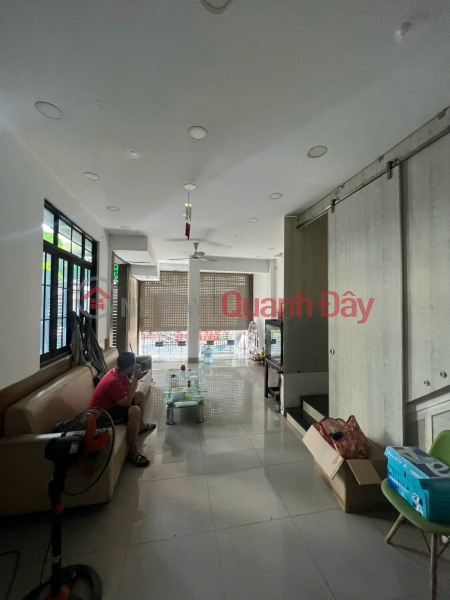 2-SIDED CORNER OF ALLEY 373 LY THUONG KIET, 8x18m, 6 BEDROOMS Rental Listings