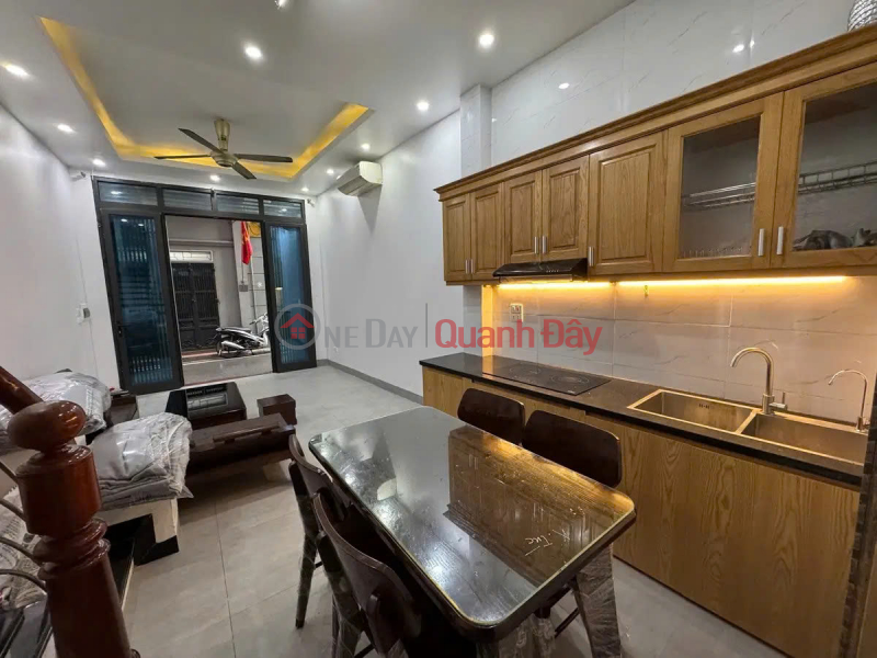 Newly built house for sale, fully furnished, car access, 30m2 x 5 floors, 7.xx billion VND, Long Bien, Hanoi. Vietnam Sales | đ 7.8 Billion