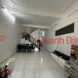 Chính chủ gửi bán căn nhà 46m2 2 tầng dân xây tại tuyến đầu Cát linh, Tràng Cát, Hải An _0