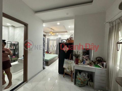 TRUNG TÂM Q10 - 4 TẦNG - 40,4M2 (4.4 x9) NỞ HẬU 6,1m - SÁT MẶT TIỀN - 8.x TỶ _0