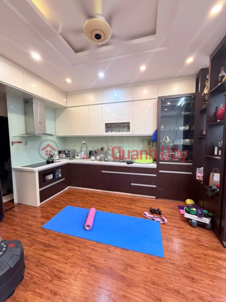 HOUSE FOR SALE ON NGUYEN XIEN STREET, PLOT WITH SIDEWALK, CAR ACCESS, 60M2, 4.5M FRONTAGE, SUITABLE FOR BUSINESS OR OFFICE, 30.X BILLION VND Vietnam, Sales | đ 31.3 Billion