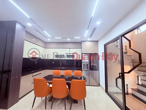 nhà đẹp Hồng Tiến, 50m x 8 tầng, MT 5.5m, full nội thất, ôtô vào nhà _0