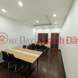 Cho thuê phòng tại Hoàng Sâm, 40m² tầng 5, 7 triệu/tháng làm văn phòng _0