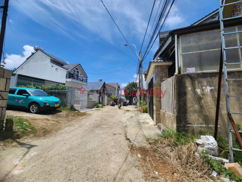 đ 9.9 Billion, VILLA LAND FOR SALE IN NGUYEN HUU CANH WARD 8, DA LAT - 248M2, EAST FACING, PRIVATE CONSTRUCTION BOOK - 9.9 BILLION