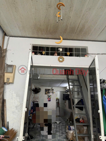 ► 2.55 billion VND. House in a 2m wide alley, close to the main road (Dien Bien Phu Street),walking distance to the park, 39m2, mezzanine floor. Sales Listings