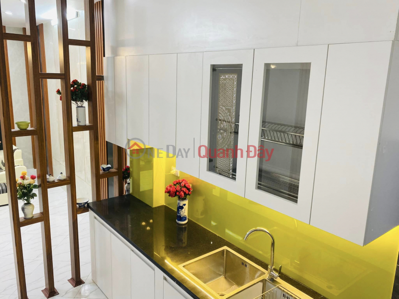 Bán nhà Tân Mai 42m2 x5 tầng,nhà đẹp,ngõ nông,sđcc,ở luôn,giá 3.51 tỷ, Việt Nam Bán | đ 3,51 tỷ