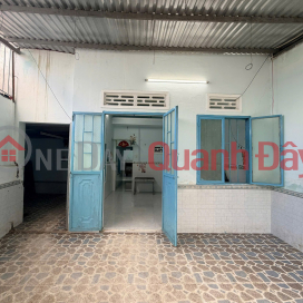 House for sale: 1 ground floor, 1 mezzanine, plus 2 rental rooms. Located in Duong Van Nga alley. _0