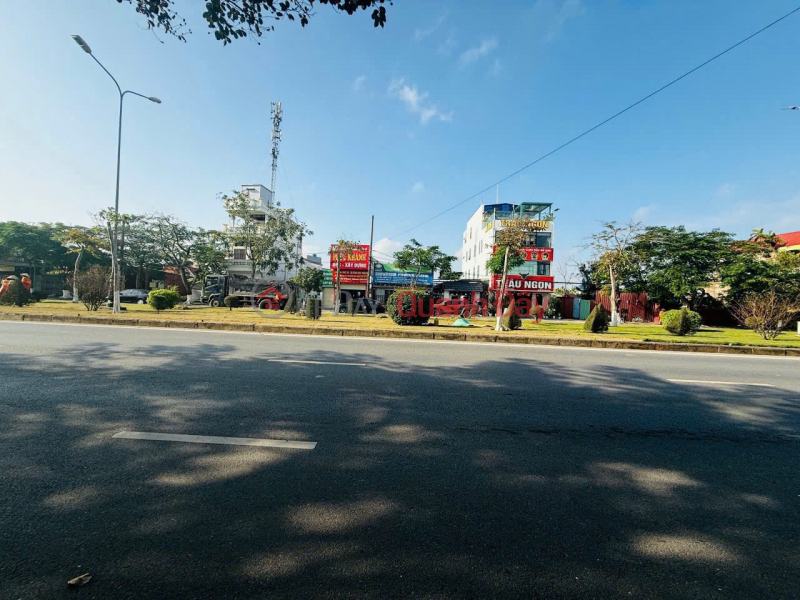 Land plot on Pham Van Dong street, 6m frontage, ideal for business - ZALO 0567 222 555 Sales Listings