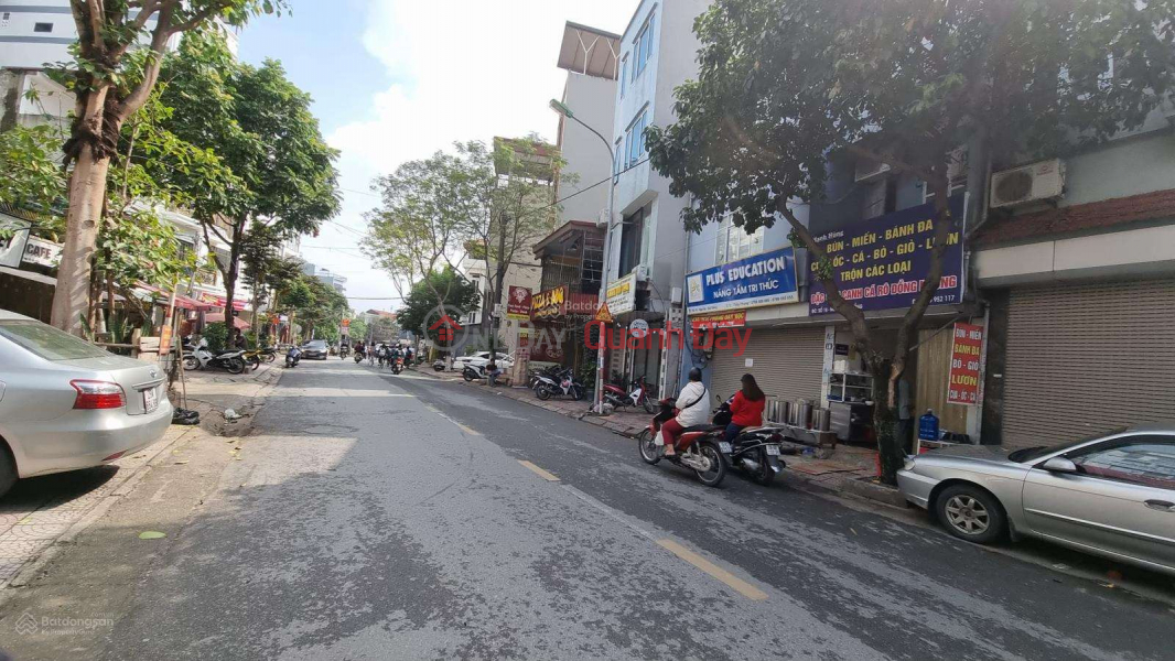 Siêu Vip mặt phố Sài Đồng buôn bán sầm uất, vỉa hè kinh doanh đông 142m, mặt: 5.8m, 19 tỷ Niêm yết bán
