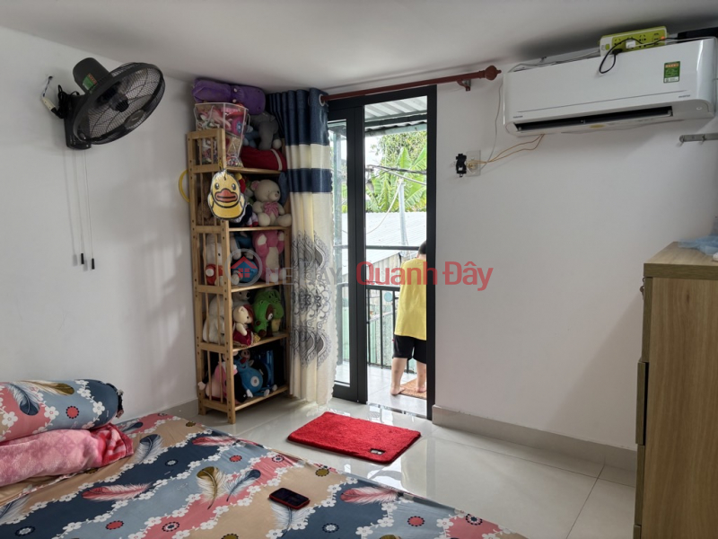 , Please Select, Residential Sales Listings | đ 2.1 Billion