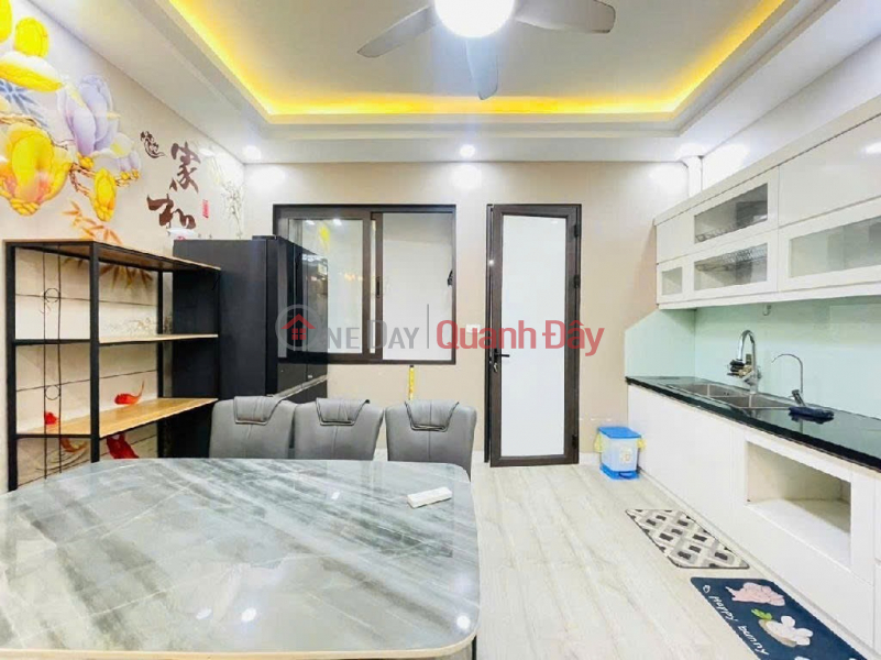 bán nhà bồ đề. 50m2 * 5 tầng * 11 tỷ. full nội thất, ô tô đỗ cửa., Việt Nam Bán đ 11 tỷ