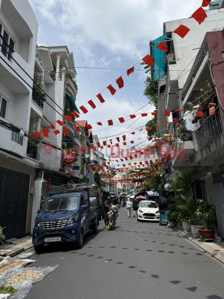 đ 14.5 Billion, **House for sale on Nguyen Ba Tuyen street, frontage of ward 12, Tan Binh; (7x11.5) 2 floors