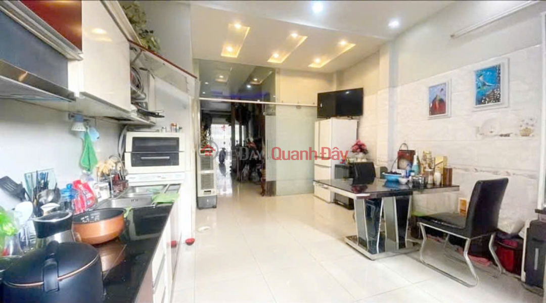 đ 4.7 Billion | 91m2 4-storey independent house, yard for 2 cars, price 4.7 billion, near Thien Loi intersection