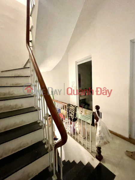 NEW HOUSE - BEAUTIFUL Kham Thien Market 37m22 X 4 floors, 4.5m frontage, 8.25 billion Dong Da. Vietnam Sales | đ 8.25 Billion