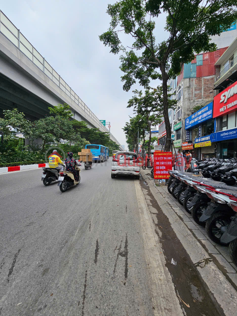 BÁN NHÀ MẶT PHỐ PHẠM VĂN ĐỒNG 90M2X7T,THANG MÁY, VỈA HÈ 7M,MT=8M, GIÁ 55 TỶ _0