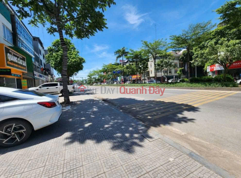 MẶT PHỐ QUANG TRUNG – PHÂN LÔ – VỈA HÈ RỘNG – THANG MÁY – SIÊU KINH DOANH Việt Nam | Bán đ 30 tỷ