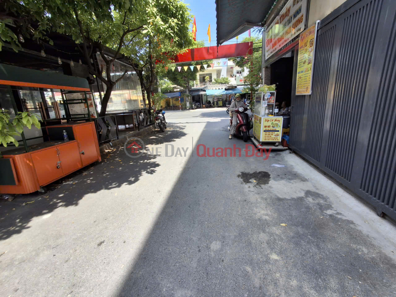 Property Search Vietnam | OneDay | Residential, Sales Listings | Own a house on the front of Hai Chau, corner lot of 10.5 and 5m street, top business, land area 115m2, width nearly 7m, price over 14