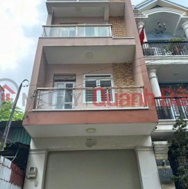 4-STOREY HOUSE FOR SALE (4BR\/5BATH) IN HIGH-CLASS RESIDENTIAL AREA, SHR PRICE IS NEGOTIABLE _0