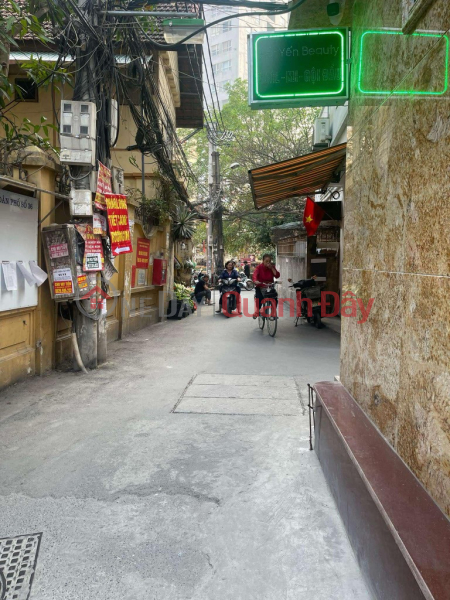 đ 9,5 tỷ ÔTÔ QUA NHÀ - THÔNG KINH DOANH - GẦN PHỐ - TIỆN ÍCH BẠT NGÀN - KHU HIẾM.