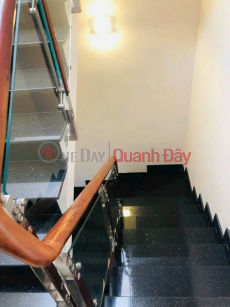 4-STOREY HOUSE FOR SALE (4BR\\/5BATH) IN HIGH-CLASS RESIDENTIAL AREA, SHR PRICE IS NEGOTIABLE, Vietnam Sales | đ 6 Billion