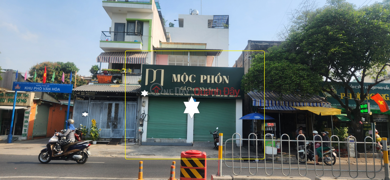 Property Search Vietnam | OneDay | Residential | Rental Listings House for rent on Nguyen Son street, Tan Phu district, 154m², 2 floors, large frontage of 7m - next to apartment building.