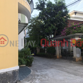 New beautiful modern 2-storey house right at the dragon bridge in Da Nang -70m2-Ask price only 5.4 billion-0901127005 _0