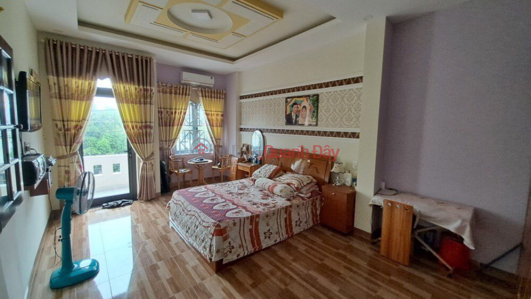 đ 13.6 Billion | 4-FLOOR HOUSE FOR SALE TO NGOC VAN, LINH TAY WARD, 4 BR, 10M TO PHAM VAN DONG.