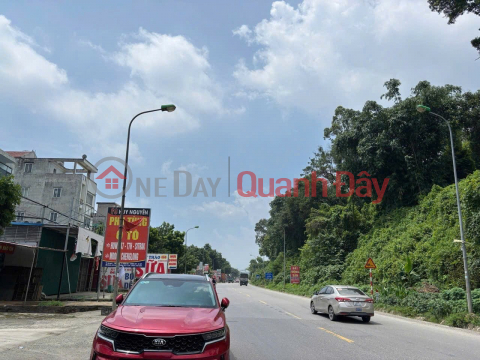 [Owner] Selling a 1000m2 plot of land, 20m frontage, along National Highway 21, opposite Forestry University, view of Xuan Mai Lake _0