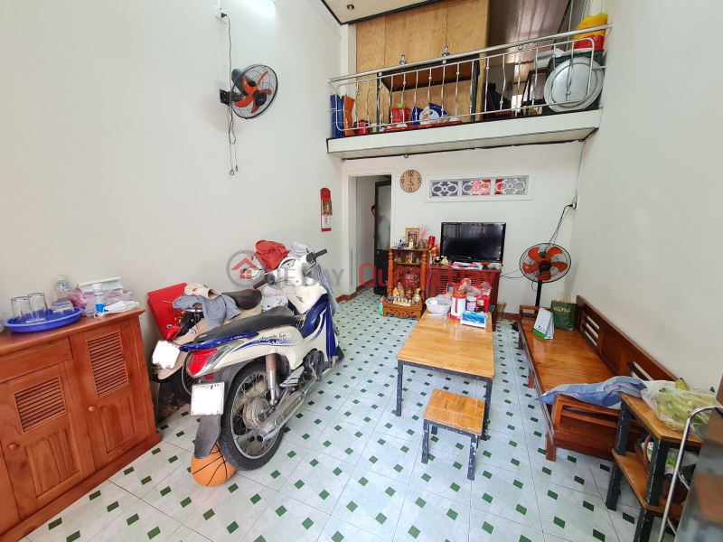 Selling a C4 house with two sides and a car right at Dragon Bridge Vo Van Kiet Son Tra Da Nang Price only 3 billion | Vietnam Sales, đ 3.3 Billion
