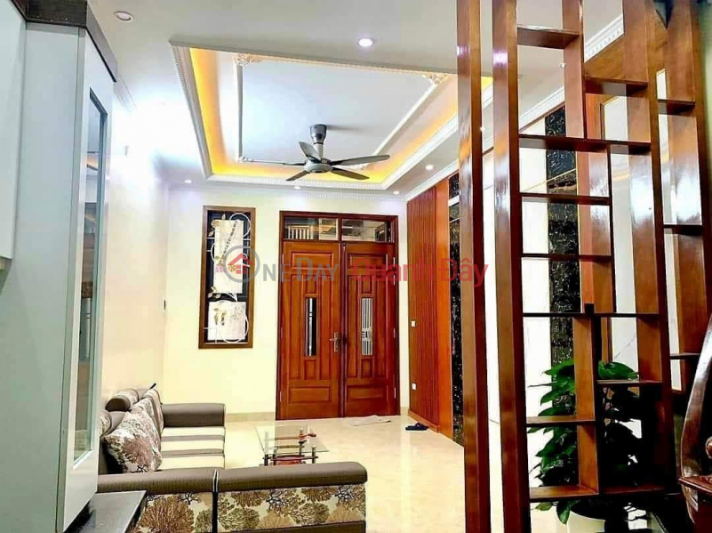 đ 5.8 Billion, Truong Dinh house for sale, 48m2 x5T, near the road, car alley, ready to live, price 5.8 billion