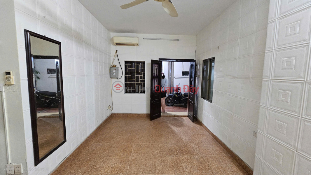 đ 12 tỷ | NHÀ ĐẸP - GIÁ TỐT - CẦN Bán GẤP Căn Nhà Riêng Khu Cửa Nam, Hoàn Kiếm, Hà Nội