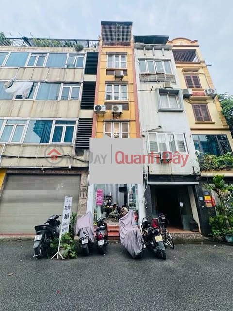 ALLEY IS BIGGER THAN 8M ASPH STREET - CARS CAN PARK COMFORTABLY - FOR BUSINESS OR RESIDENCE - AIRLINE IN FRONT OF THE HOUSE _0