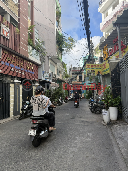 đ 21.9 Billion | **House for sale in alleyway off Dong Xoai Street; Ward 13, Tan Binh District, (7*20m) 5 floors - 6m wide alley**