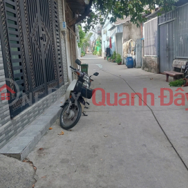 Beautiful house in District 12 - 70m from Le Van Khuong Street - Alley allows car parking in front of the house - Near Metro - Just over 4 billion VND _0