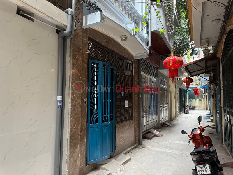 The owner rents the house at No. 21 alley. March 14, lane 14 Lang Fort, Dong Da, Hanoi Rental Listings