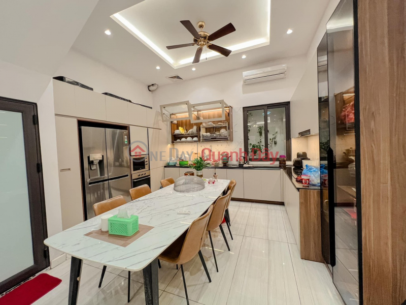 Property Search Vietnam | OneDay | Nhà ở Niêm yết bán Siêu vip! Phân lô Hoàng Quốc Việt, 2 ô tô tránh, lô góc, ngõ thông, nhà cực đẹp, ở luôn. DT 70m2