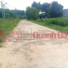 The owner needs to sell a plot of land of 130m2 right in Minh Hung Industrial Park, residential land, registered book _0