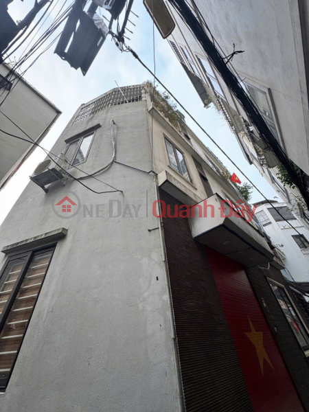 Ngoc Lam - corner lot 44m2, nice book, attractive investment price Sales Listings