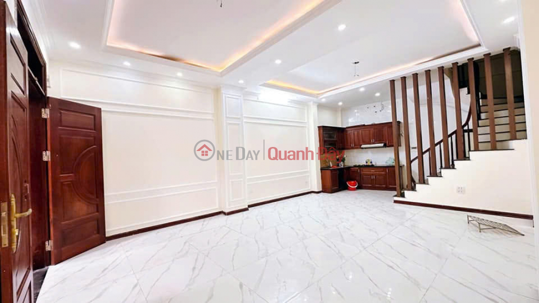 Property Search Vietnam | OneDay | Nhà ở, Niêm yết bán Bán nhà 5 tầng xây chắc chắn. 70 m ra tô tránh, ngõ rộng 4 chỗ đỗ cửa