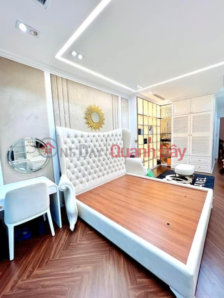 HOUSE FOR SALE IN DONG DA, HUYNH THUC KHANH 35M, 5T, MT 3.5M, SIDEWALK, OTO AVOIDANCE, BUSINESS, 15 BILLION. 0937651883., Vietnam | Sales, đ 15 Billion