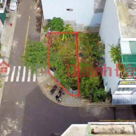 FOR SALE: PRIME CORNER PLOT ON F1 ROAD (849-8266967477)_0