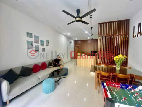 BEAUTIFUL HOUSE FOR RENT on Hoai Thanh street, MY AN AREA, NGU HANG SON with 6 Bedrooms, 6 Toile _0