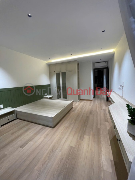 NEW HOUSE WITH PARKING SPACE - FULLY FURNISHED 75 m2 X 7 FLOORS 19.95 BILLION VND. Bat Khoi, Long Bien. | Vietnam | Sales đ 19.95 Billion