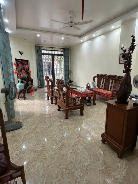 bán nhà góc thoáng khu đô thị trần hưng đạo, diện tích cực rộng gần 100m2 mà giá cực êm. _0