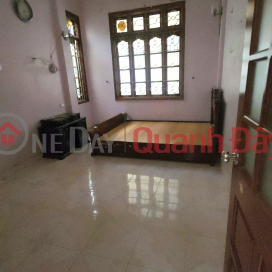 Cho thuê nhà nguyên căn Nguyễn Cao, Hai Bà Trưng, 4 tầng, 50m²/tầng, 5 ngủ, 4 VS. 13tr/tháng (CTL). _0